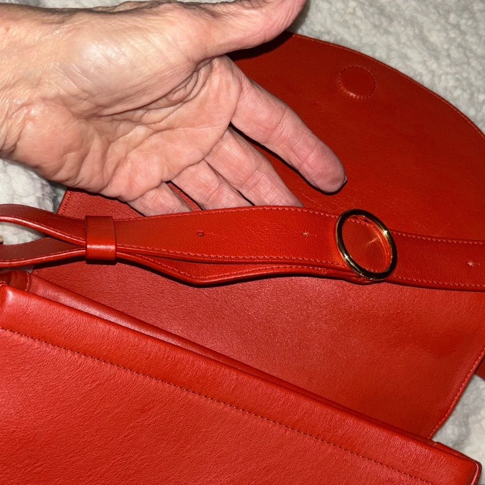 Cuyana Like New. Red Leather Crossbody Half Moon Bag - Picture 3 of 8